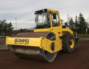 Валяци Еднобандажни валяци Bomag BW 214 D-4