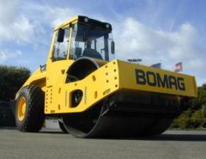 Валяци Еднобандажни валяци Bomag BW 216 D-4i