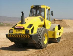 Валяци Еднобандажни валяци Bomag BW 219 DH-4