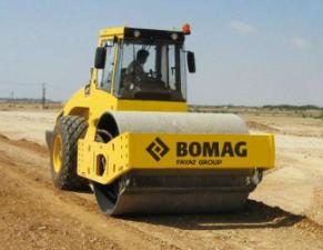 Валяци Еднобандажни валяци Bomag BW 219 DH-4