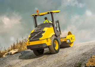 Валяци Еднобандажни валяци Volvo SD75B