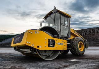 Валяци Еднобандажни валяци Sany SSR130C