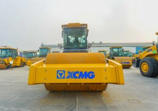 Валяци Еднобандажни валяци XCMG XS335 