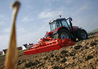 Електрически брани Kuhn HR 6004 DRC 