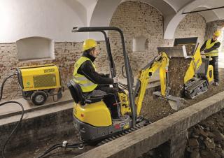 Електрически верижни самосвали Wacker Neuson DT10e