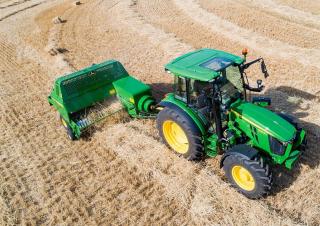 Косачки за трева и градински трактори John Deere S180 