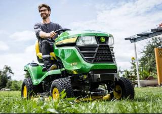 Косачки за трева и градински трактори John Deere X370