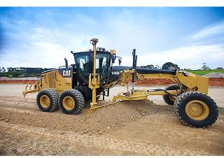 Грейдери Caterpillar 140M