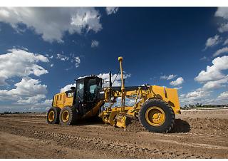 Грейдери Caterpillar 140M3