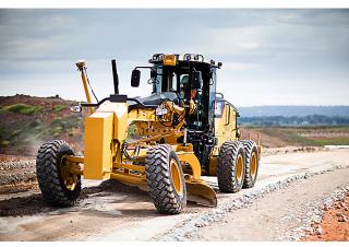 Грейдери Caterpillar 160M AWD