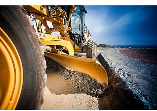 Грейдери Caterpillar 160M AWD