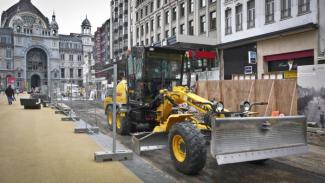 Грейдери New Holland F 106.7 A