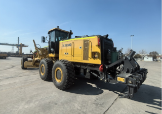 Грейдери XCMG GR3005T Pro