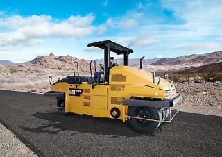 Валяци Гуменоколесни валяци Caterpillar CW34