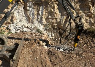Приставки Хидравлични чукове OSA Demolition Equipment MB 15