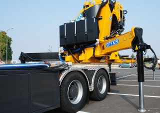 Хидравлични товарни кранове Effer 1355 8S