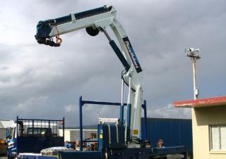 Хидравлични товарни кранове Cormach 16600 E1