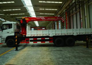 Хидравлични товарни кранове Sany SPS 35000 B