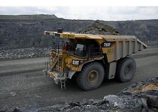Камиони-самосвали Caterpillar 793F