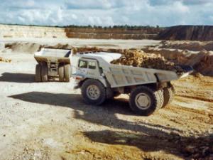 Камиони-самосвали Perlini DP 905 WD