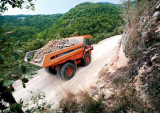 Камиони-самосвали Hitachi EH 1100