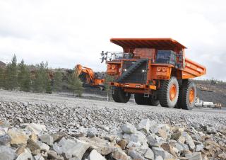Камиони-самосвали Hitachi EH3500ACII