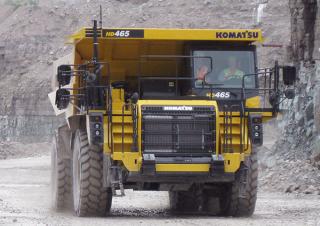 Камиони-самосвали Komatsu HD465-8E0