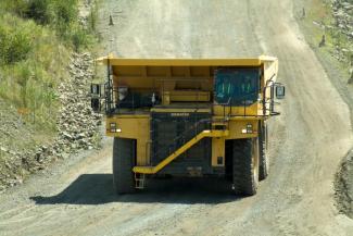 Камиони-самосвали Komatsu HD785-7