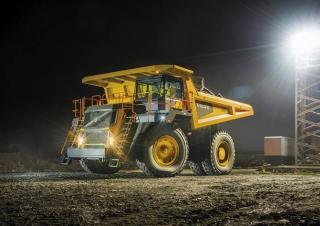 Камиони-самосвали Volvo R100