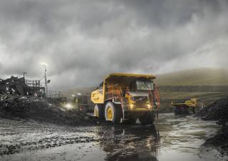 Камиони-самосвали Volvo R70D