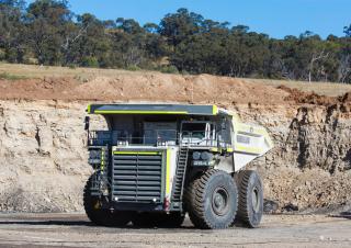 Камиони-самосвали Liebherr T 284