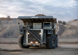 Камиони-самосвали Liebherr T 284
