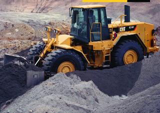 Колесна дозаторна машина Caterpillar 824H