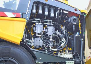 Колесни асфалтополагачи Bomag BF 600 P-2 S 600