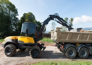 Колесни екскаватори Mecalac 12 MTX