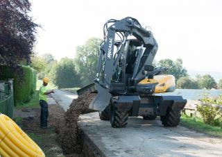 Колесни екскаватори Mecalac 12MTX