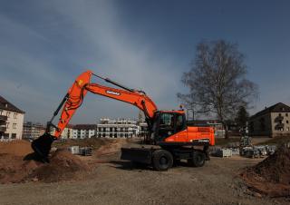 Колесни екскаватори Doosan DX190W-3