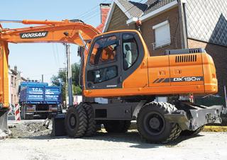 Колесни екскаватори Doosan DX 190 W