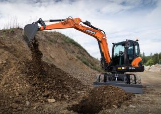 Колесни екскаватори Doosan DX57W-7