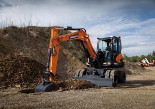 Колесни екскаватори Doosan DX57W-7