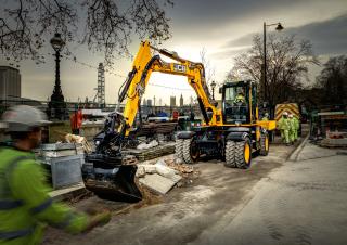 Колесни екскаватори JCB Hydradig 110W