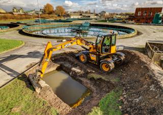 Колесни екскаватори JCB Hydradig 110W