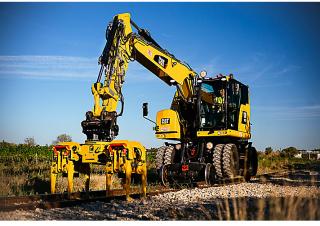 Колесни екскаватори Caterpillar M323F