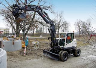 Колесни екскаватори Schaeff TW 110