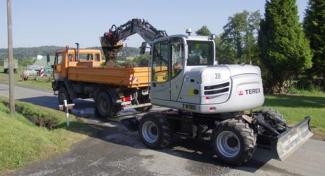 Колесни екскаватори Terex TW 85