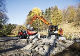 Колесни екскаватори Hitachi ZX145W-6