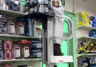 Телескопични подемници за стрели Подемници с единична вертикална мачта Bravi Spin-Go 
