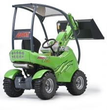 Колесни товарачи Avant Tecno 220
