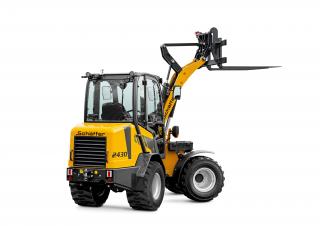 Колесни товарачи Schäffer 2430-2