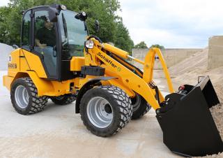Колесни товарачи Schäffer 3450 S